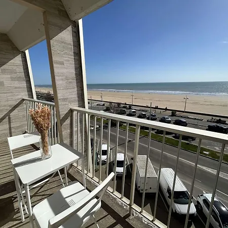 3 Pieces, 2 Chambres, 5-6 Pers, Balcon, Garage, - Fr-1-224c-321 Apartment